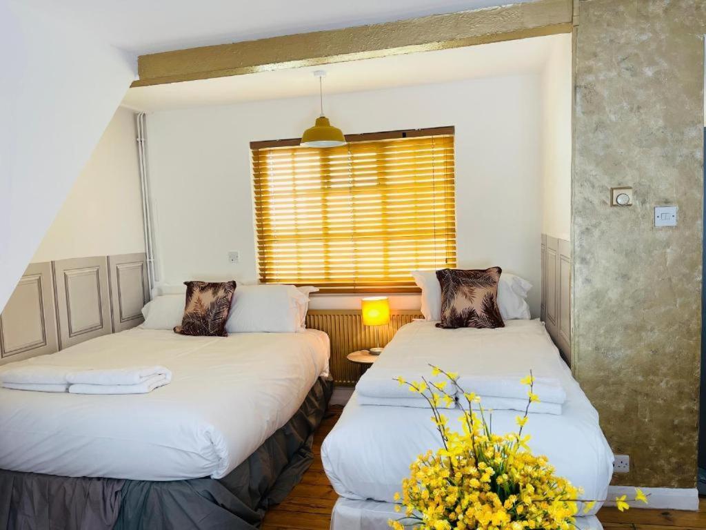 Seafront Party Houses For Hens, Stags & Groups Hove Chambre photo