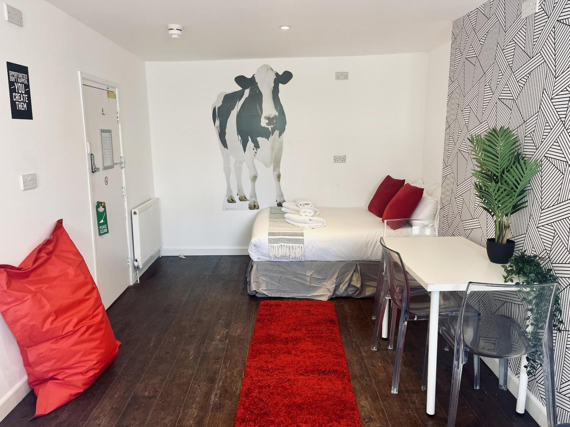 Seafront Party Houses For Hens, Stags & Groups Hove Chambre photo